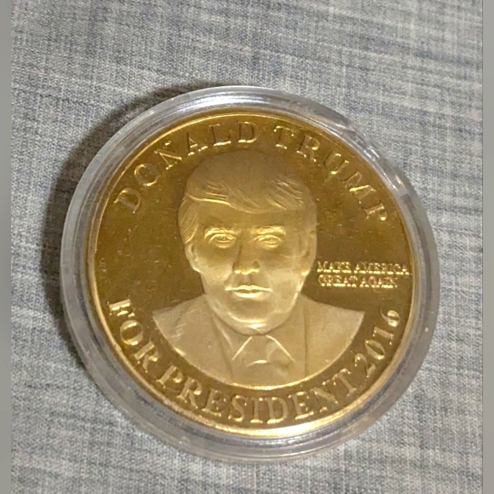 Donald J Trump commemorative coin 2016.